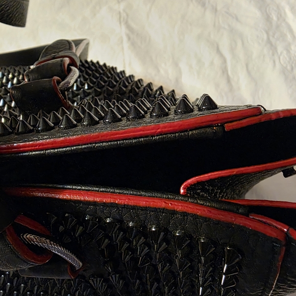 Elegant Black Studded Tote Bag - Picture 8 of 13